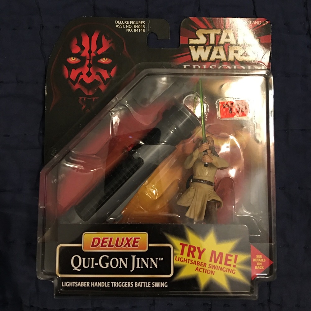 Qui-Gon Jinn Deluxe Figure with Lightsaber